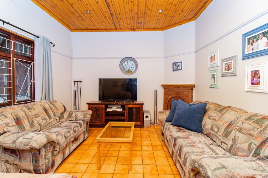 3 Bedroom Property for Sale in Goodwood Estate Western Cape